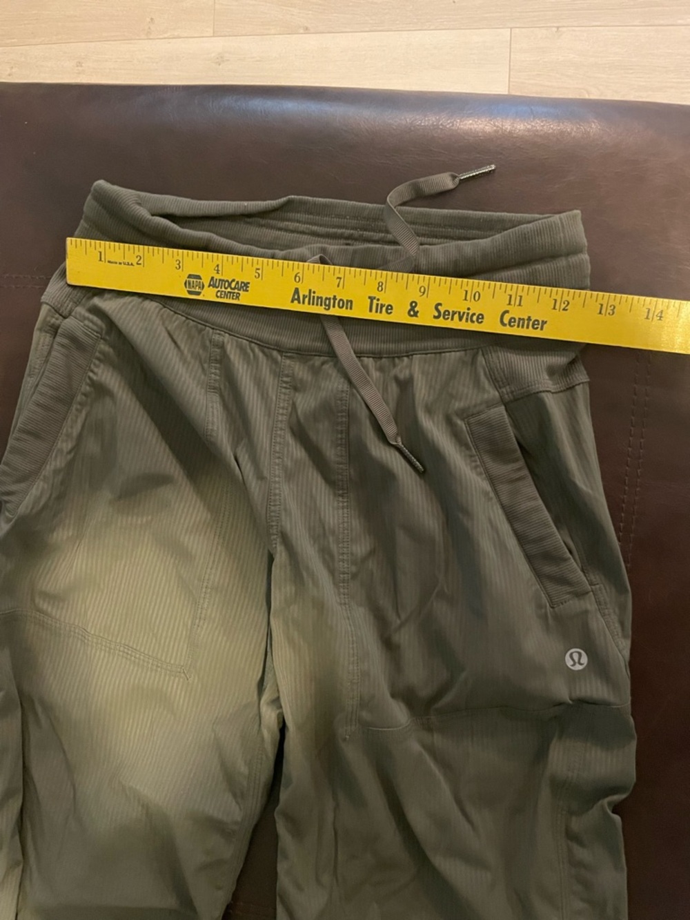 Lululemon Dance Studio Pants Green Size 2 Gorpcore Athleisure stretchy comfort - Picture 8 of 11